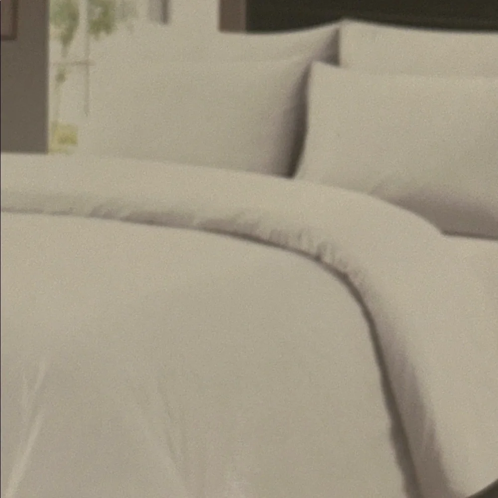 Traditional At Home Full 6pc Sheet Set White as Snow Embossed Maze Key Print